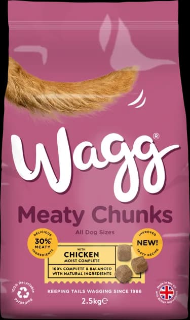 Wagg Meaty Chunks Dog Food with Chicken - Wagg Pet Foods