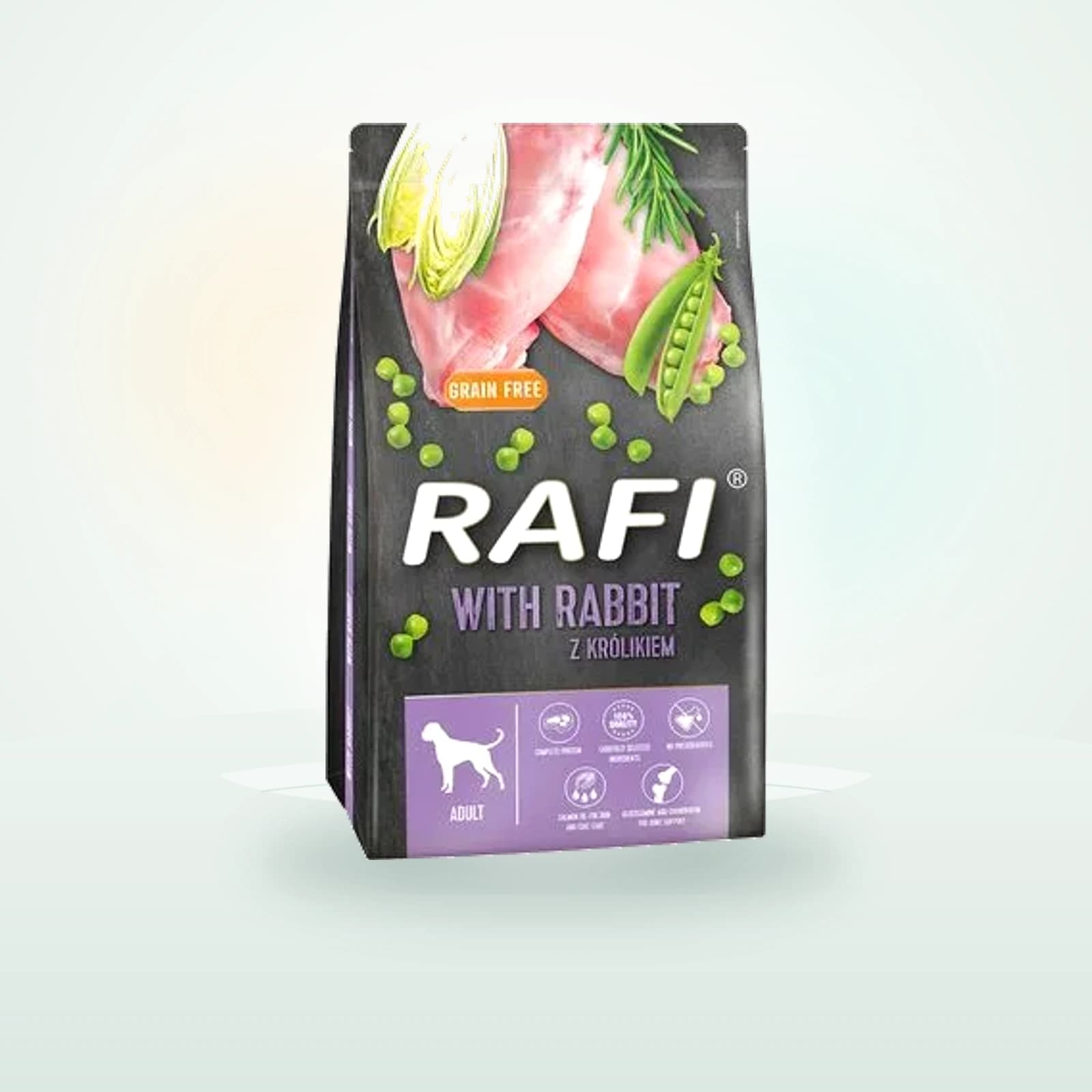 Rafi Adult mit Kaninchen