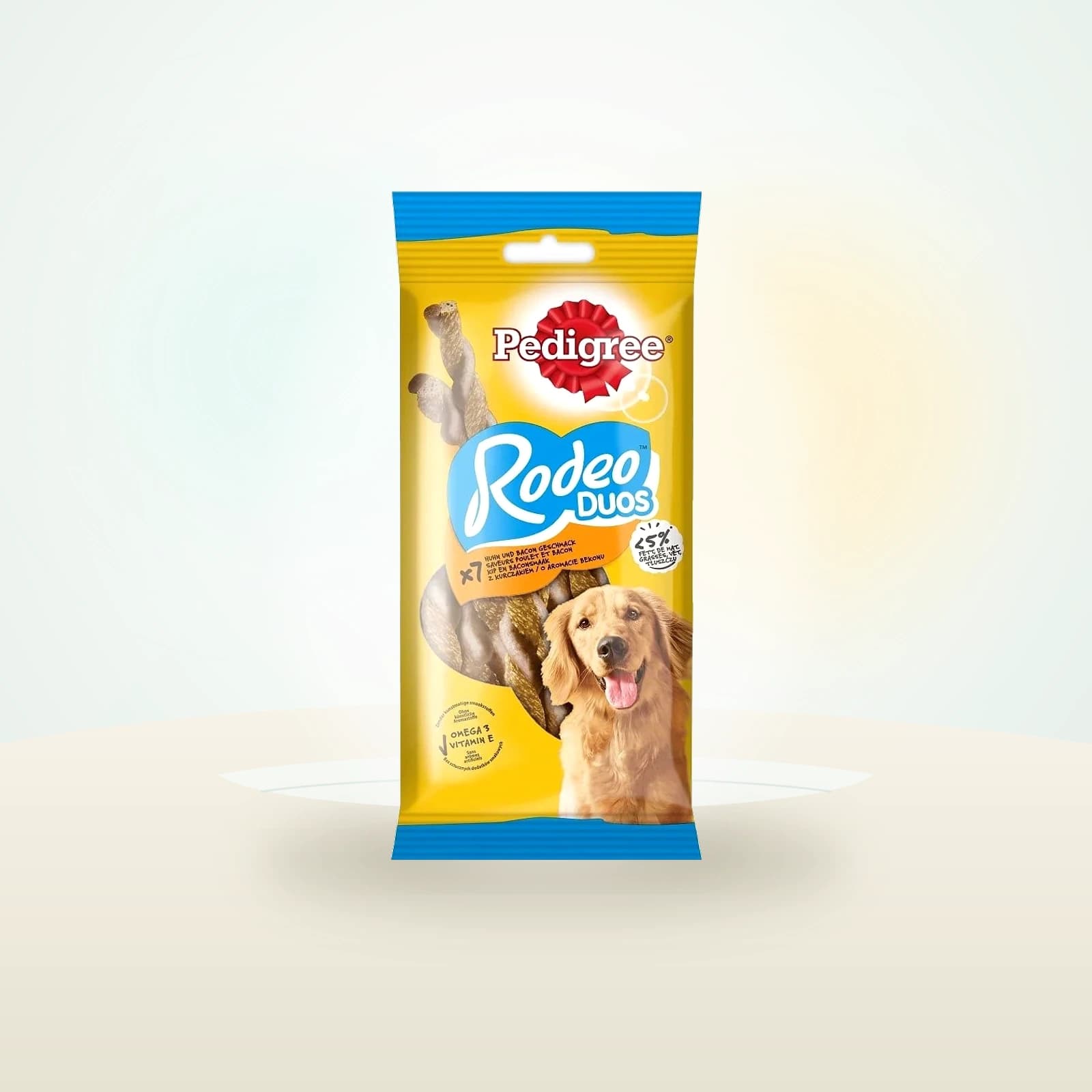 Pedigree Rodeo Duos przysmak dla dorosłych psów z kurczakiem i o smaku bekonu